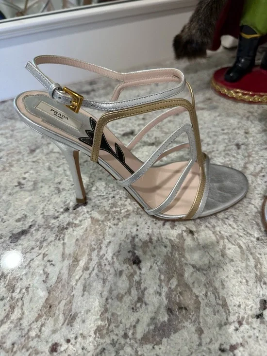 Prada Vintage Leather T-Strap Heels
Size: 37/7; Like new, beautiful condition - Picture 2 of 10